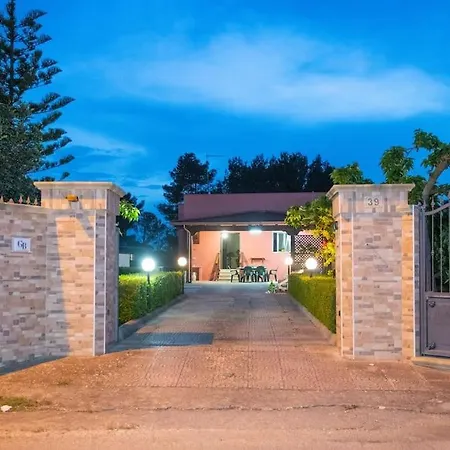 Locazione Turistica Casagb Villa Uggiano Montefusco Exterior photo